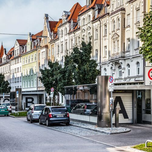 woehr-multiparker740-autoparksystem-carparkingsystem-muechendonnersbergerstrasse.jpg