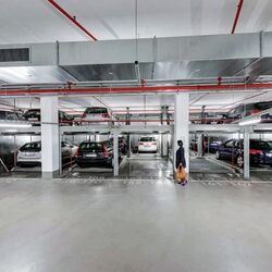 woehr-combilift552-autoparksystem-carparkingsystem-independentparking.jpg